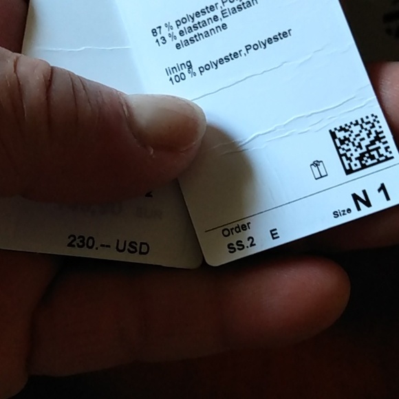 MARC CAIN WOMENS SPORT SKIRT - Picture 4 of 6